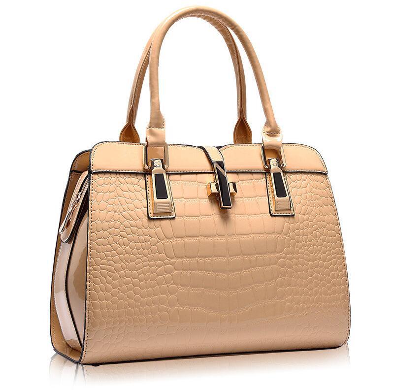 ModeMagi™ – Luxe Croco Pattern Tote